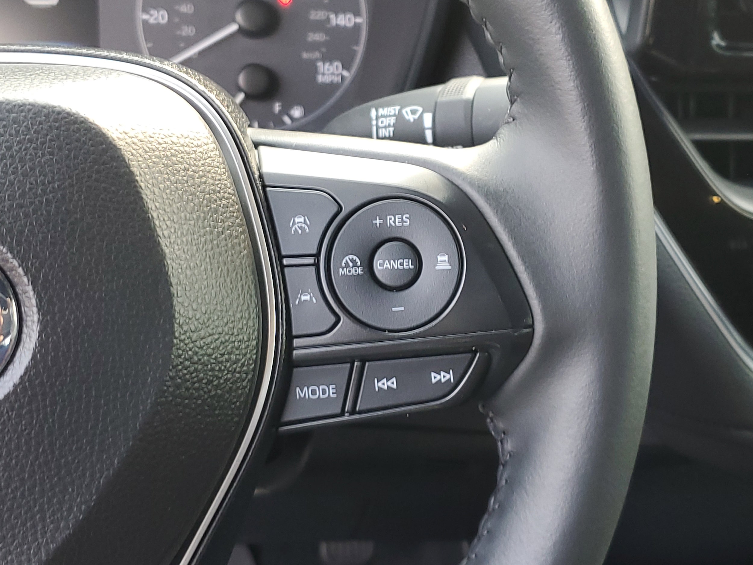 2024 Toyota Corolla SE - Photo 26
