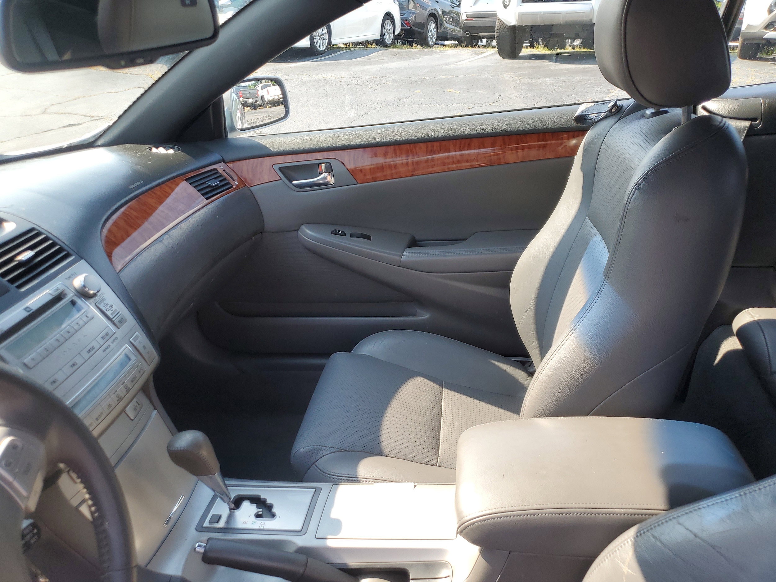 2008 Toyota Camry Solara SLE - Photo 17