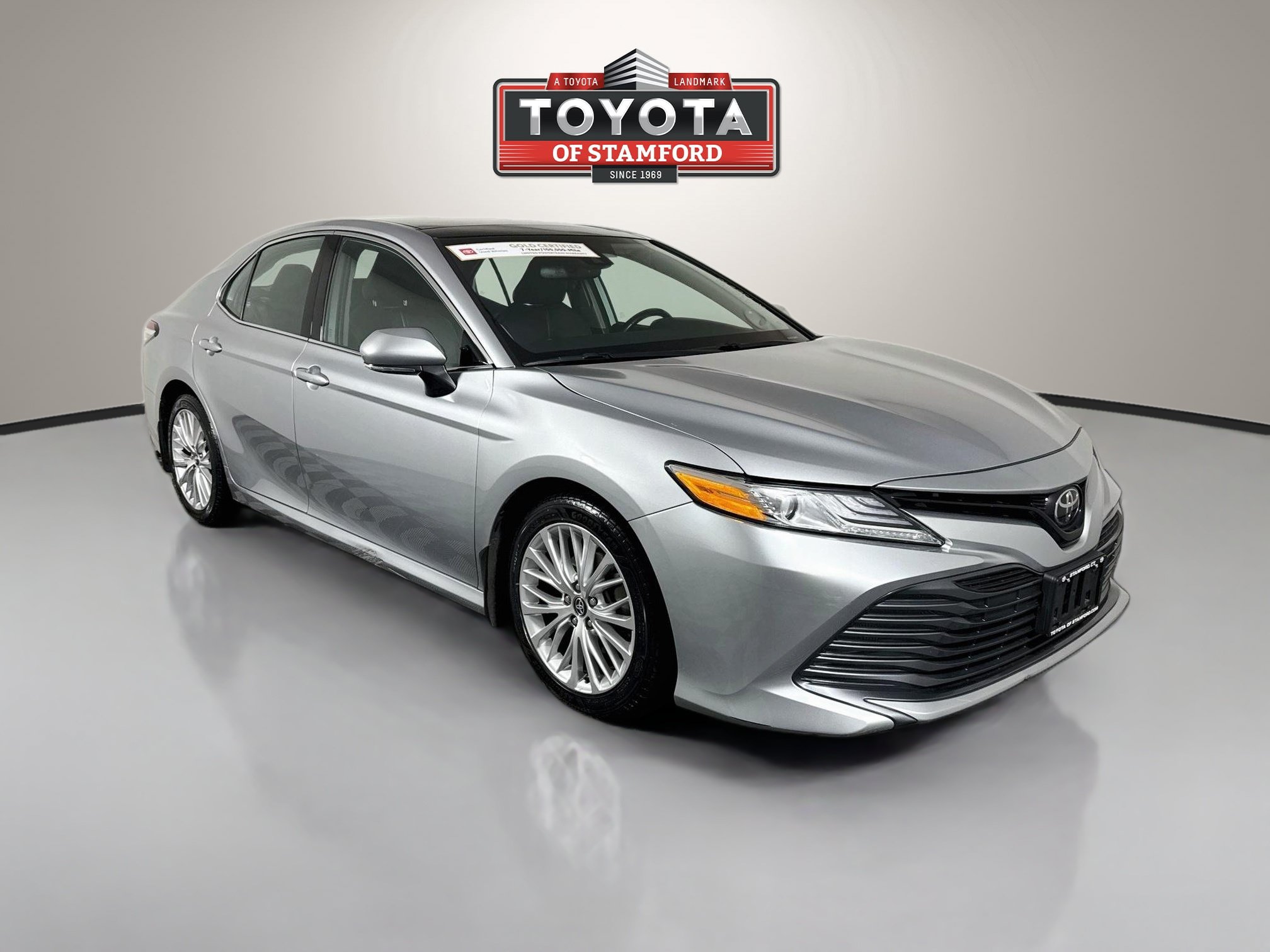2020 Toyota Camry XLE Sedan