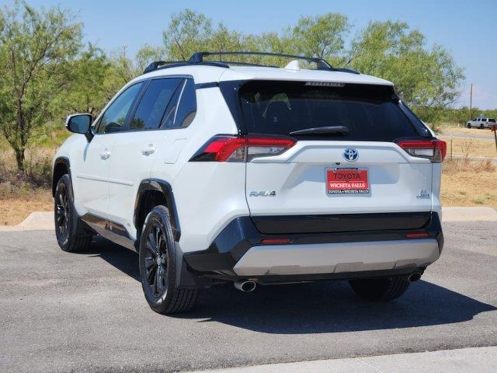 Used 2024 Toyota RAV4 Hybrid SE
