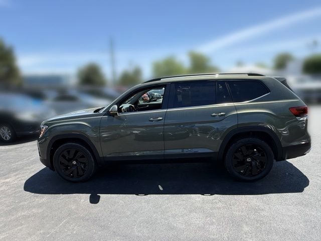 New 2026 Volkswagen Atlas SE w/Technology SUV