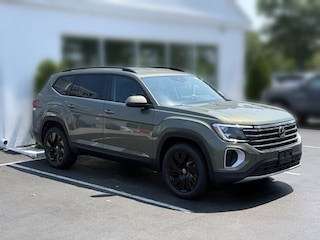 New 2026 Volkswagen Atlas SE w/Technology SUV for sale in Hyannis, MA