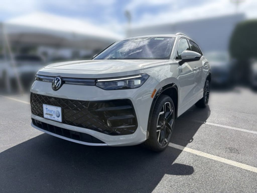 New 2026 Volkswagen Tiguan SEL R-Line Turbo SUV