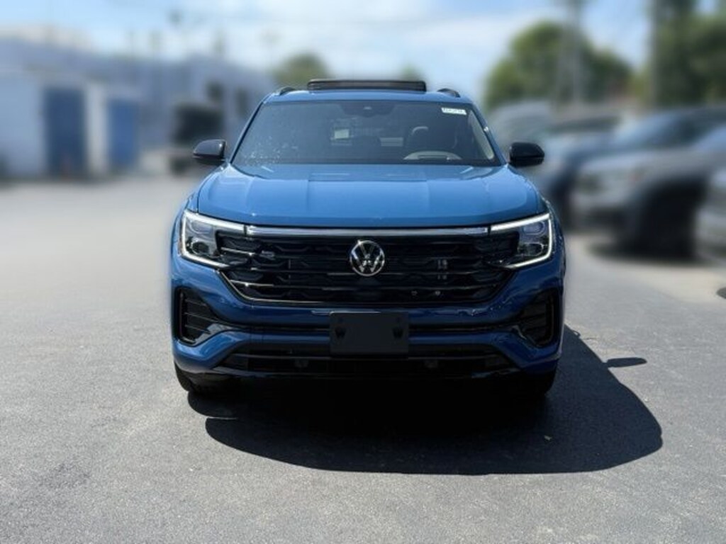 New 2026 Volkswagen Atlas Cross Sport SEL R-Line Black SUV