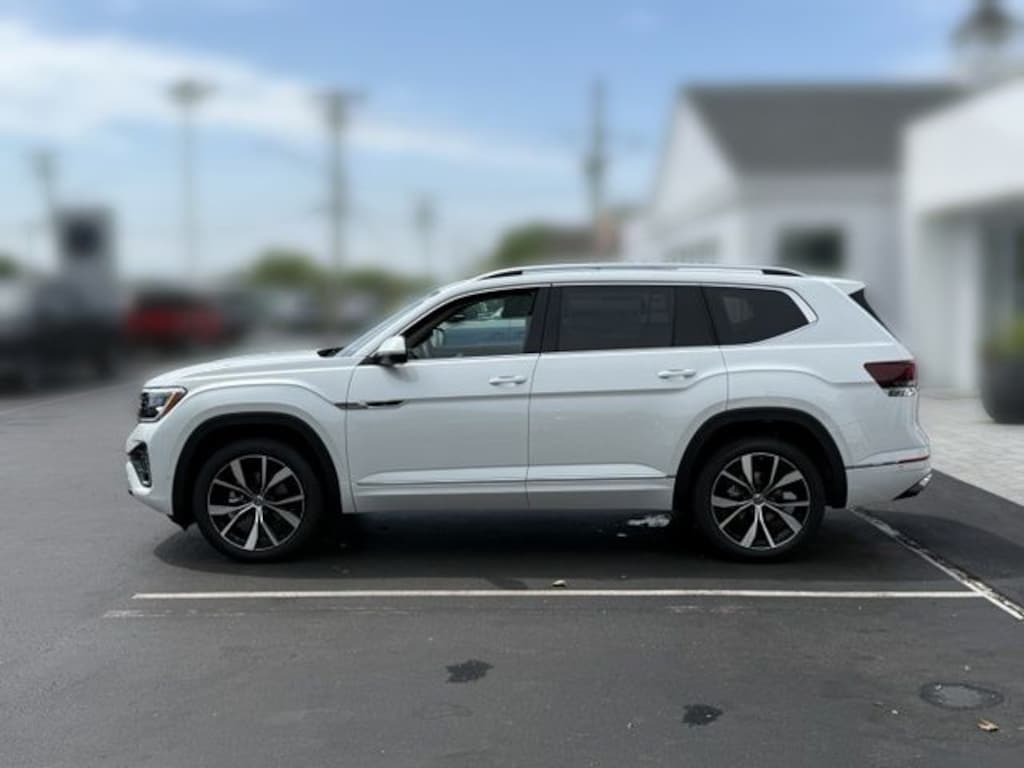 New 2026 Volkswagen Atlas SEL Premium R-Line SUV