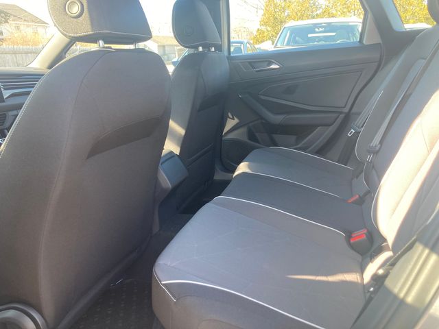 2026 Volkswagen Jetta Sport - Photo 12