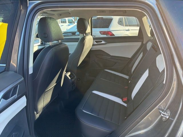 2026 Volkswagen Taos SEL - Photo 17