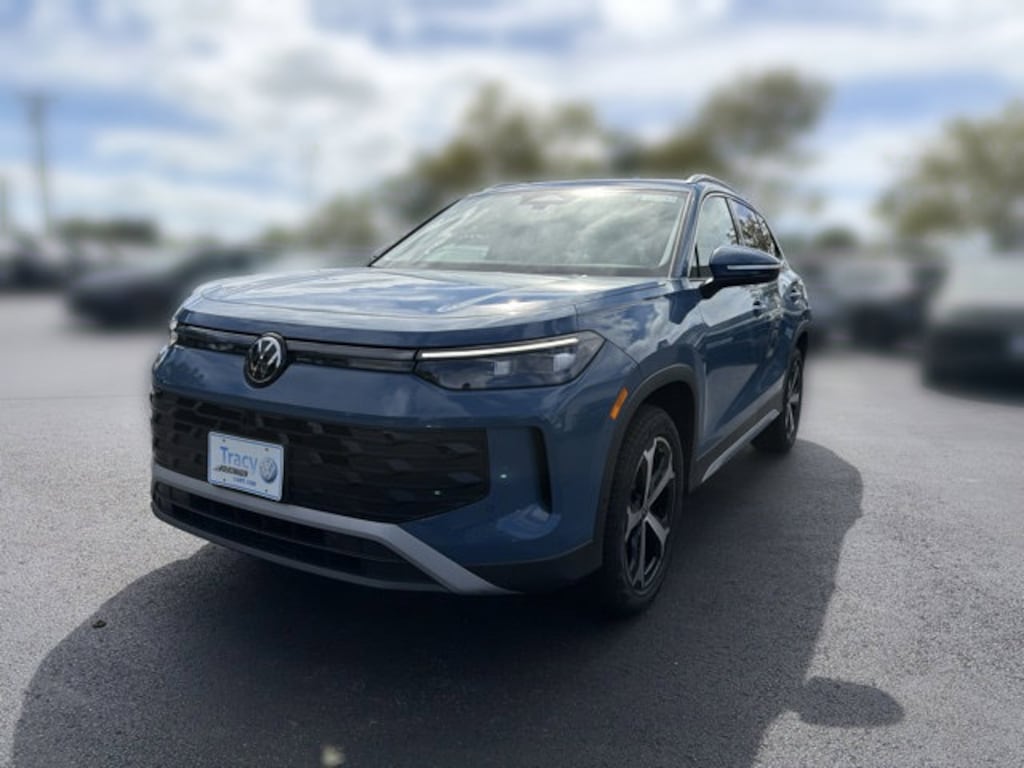 New 2026 Volkswagen Tiguan SE SUV