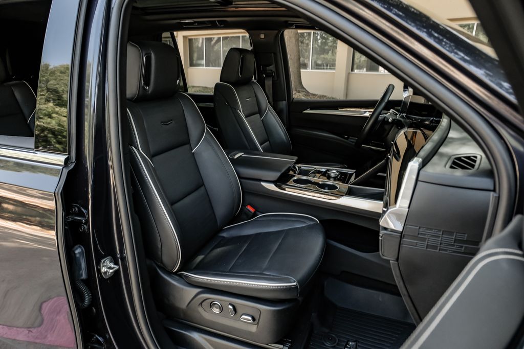 2025 Cadillac Escalade Premium Luxury - Photo 51