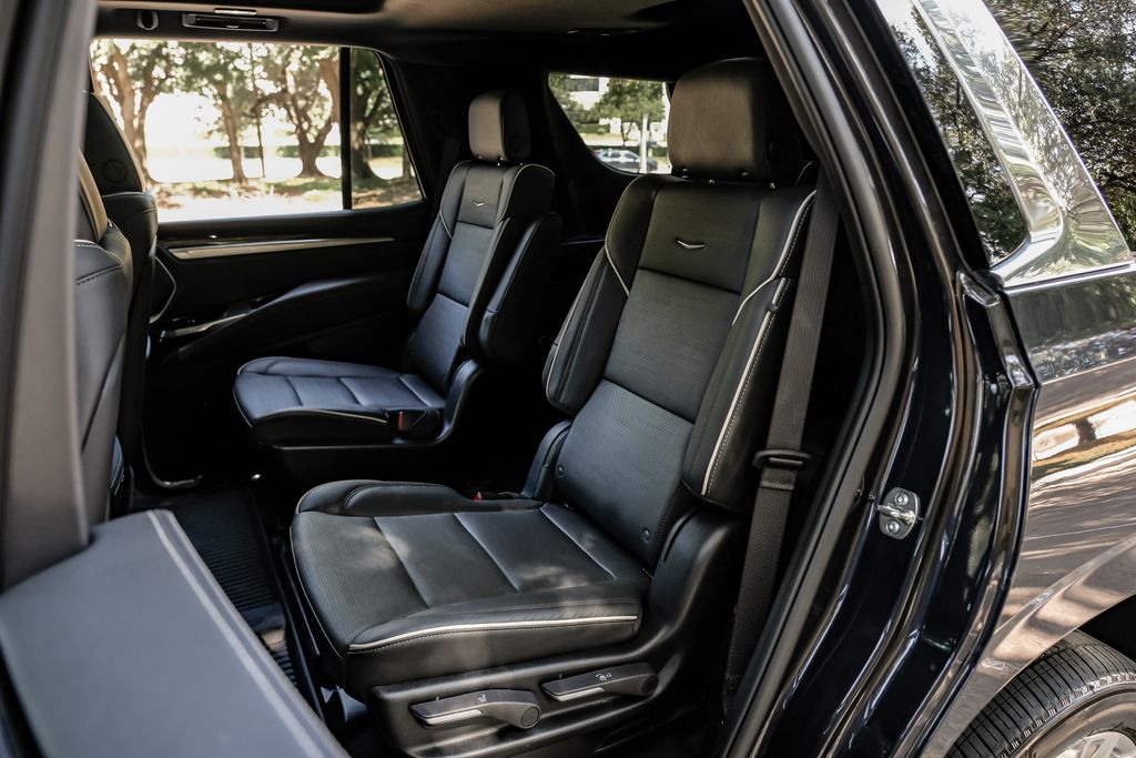 2025 Cadillac Escalade Premium Luxury - Photo 57
