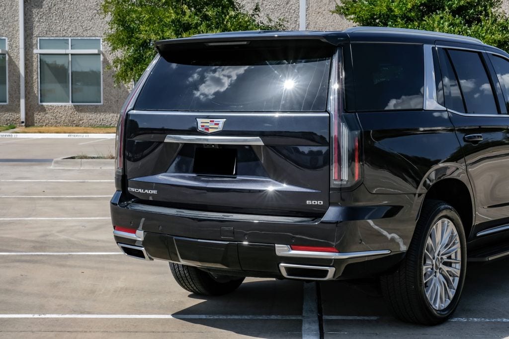2025 Cadillac Escalade Premium Luxury - Photo 11