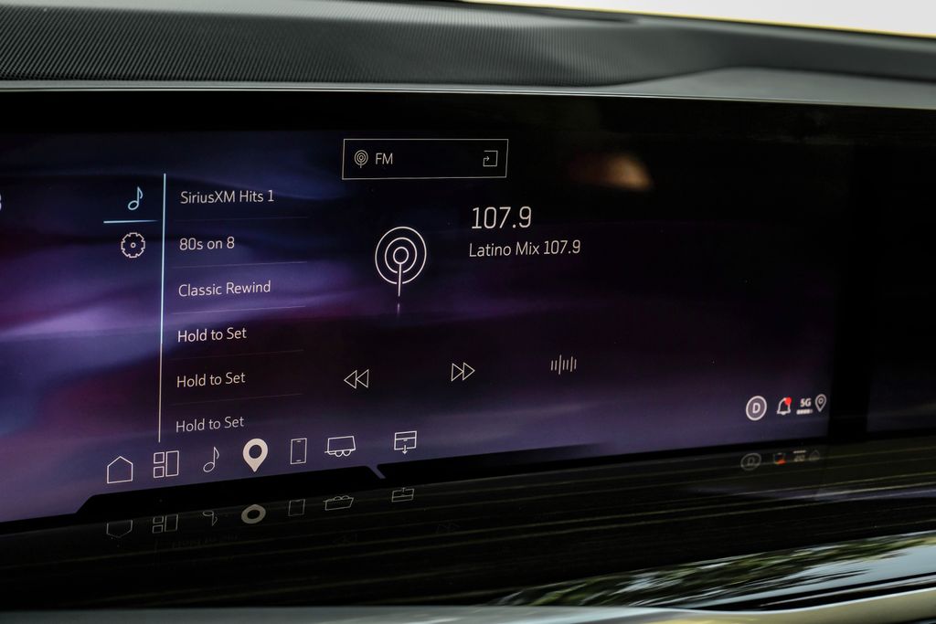 2025 Cadillac Escalade Premium Luxury - Photo 44