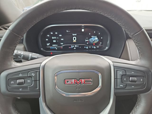 2023 GMC Yukon SLT - Photo 12