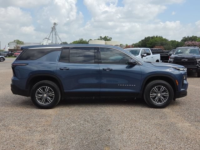 2024 Chevrolet Traverse LS - Photo 37