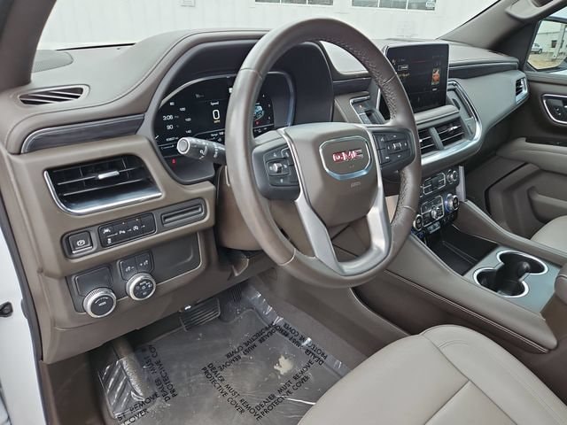 2023 GMC Yukon SLT - Photo 11