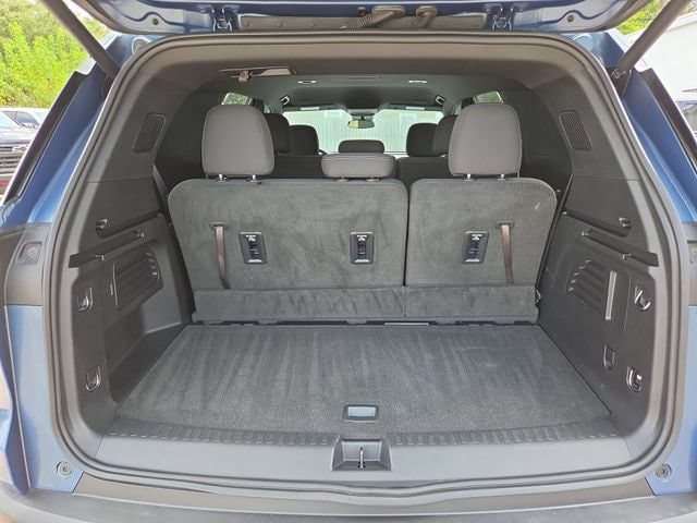2024 Chevrolet Traverse LS - Photo 25