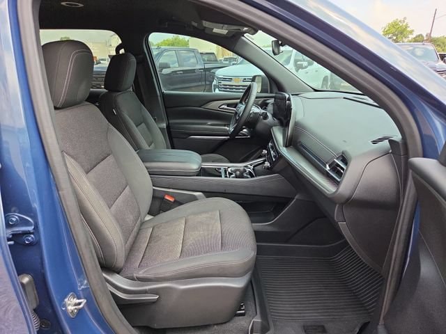2024 Chevrolet Traverse LS - Photo 27