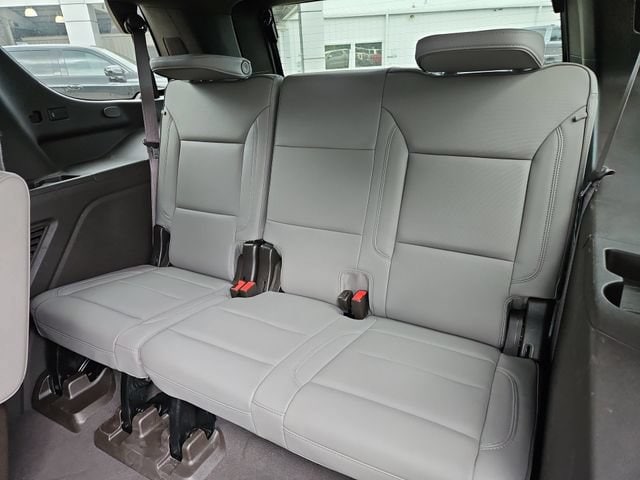 2023 GMC Yukon SLT - Photo 44