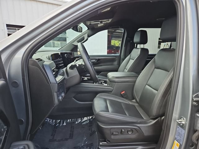 2025 Chevrolet Suburban Z71 - Photo 20