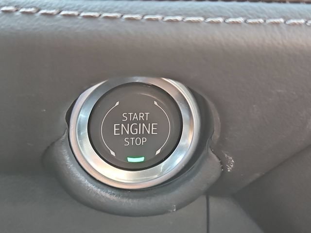 2025 Chevrolet Suburban Z71 - Photo 18