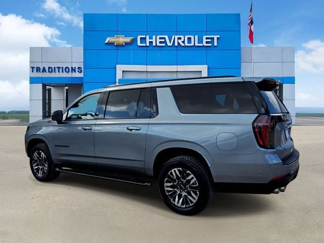 2025 Chevrolet Suburban Z71 - Photo 7