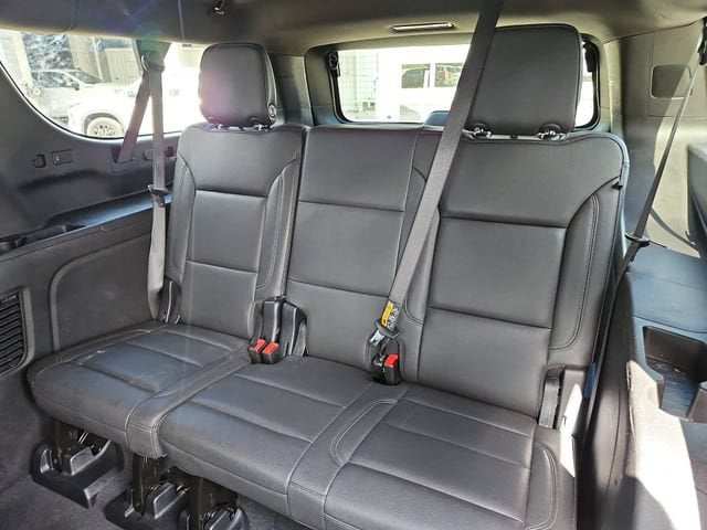 2025 Chevrolet Suburban Z71 - Photo 42