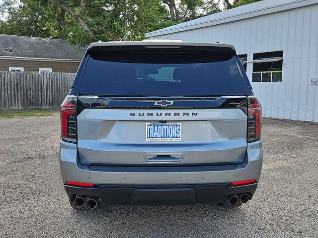 2025 Chevrolet Suburban Z71 - Photo 39