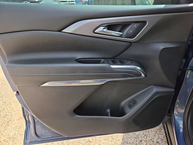 2024 Chevrolet Traverse LS - Photo 22