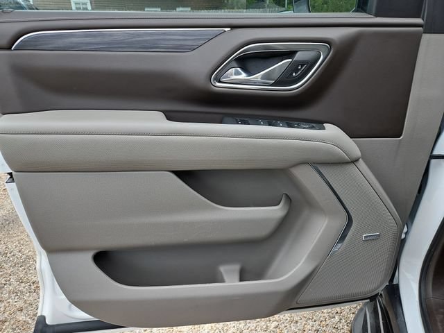 2023 GMC Yukon SLT - Photo 23