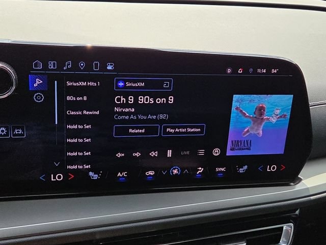 2024 Chevrolet Traverse LS - Photo 13
