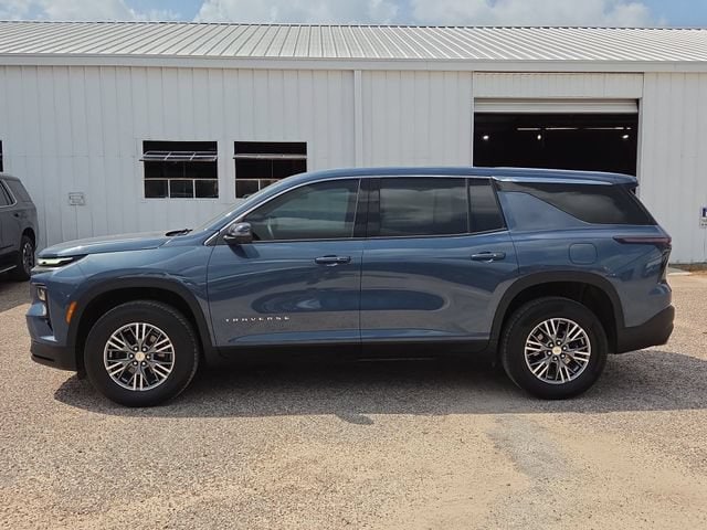 2024 Chevrolet Traverse LS - Photo 41