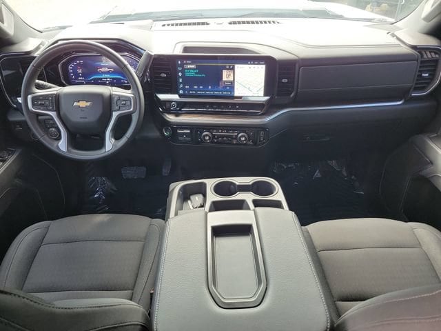 2025 Chevrolet Silverado 2500HD LT - Photo 21