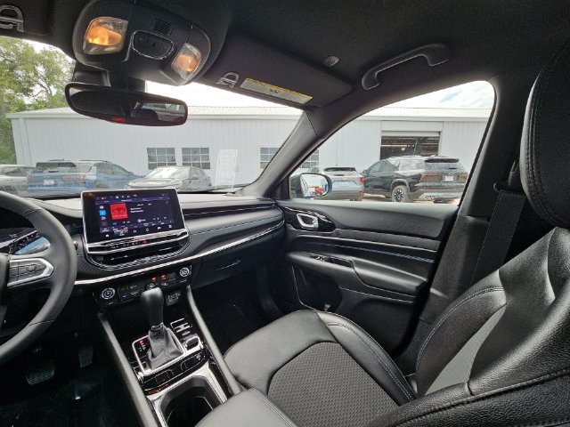 2026 Jeep Compass Latitude Altitude - Photo 12
