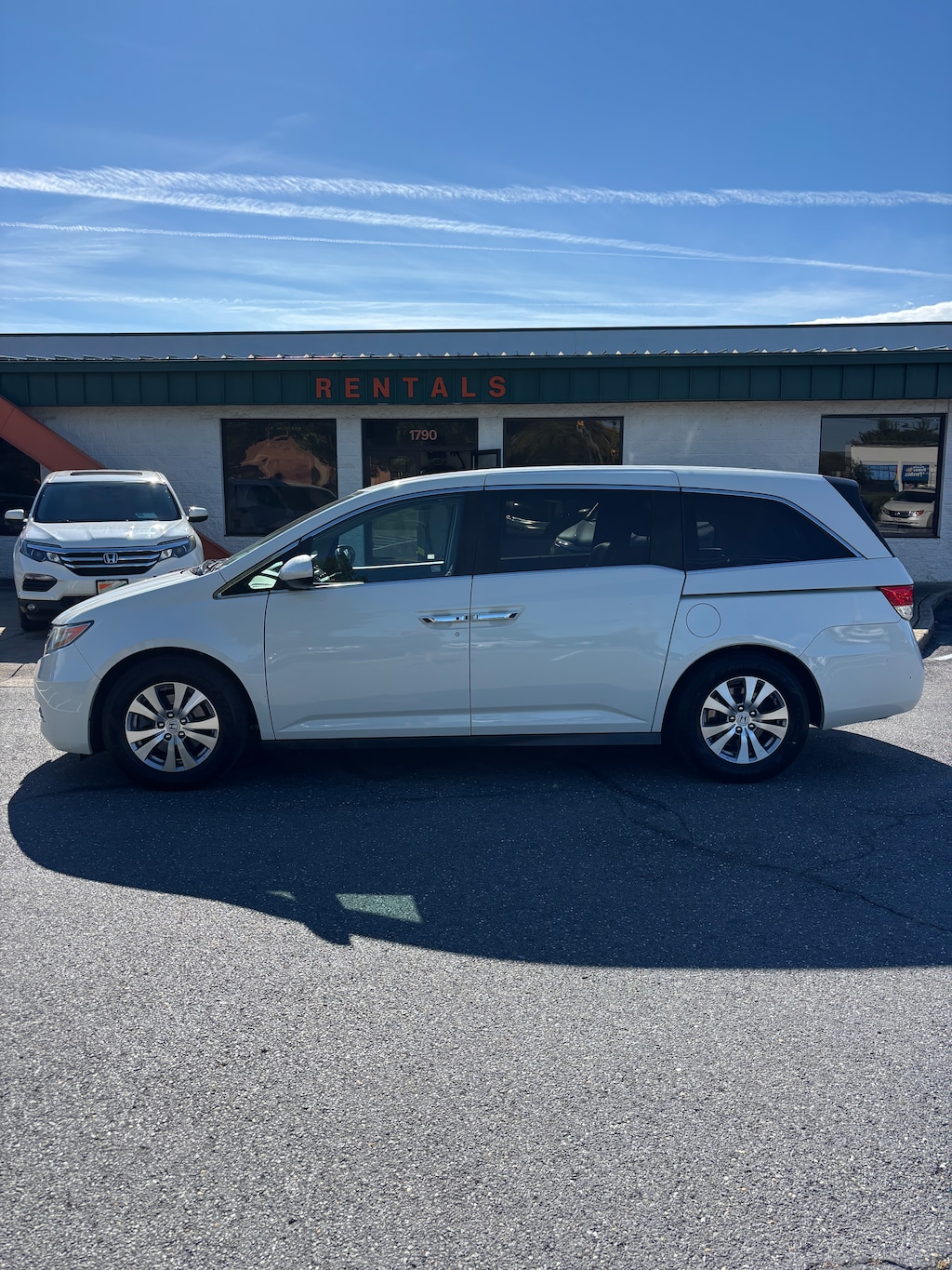 Used 2016 Honda Odyssey EX-L w/Navigation Van Passenger Van