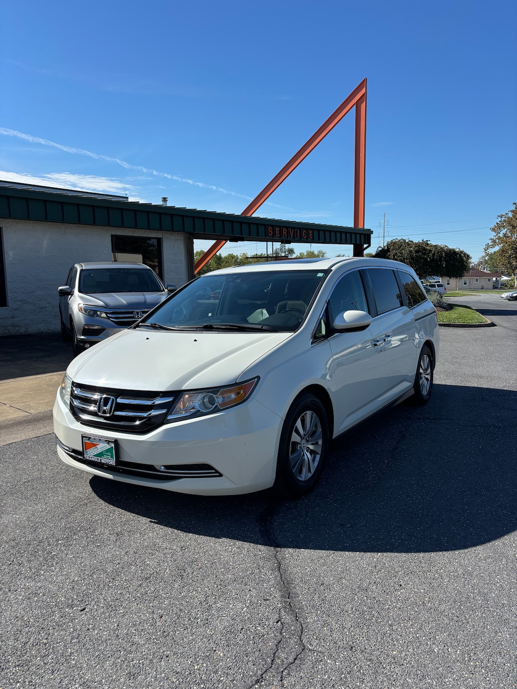 Used 2016 Honda Odyssey EX-L w/Navigation Van Passenger Van