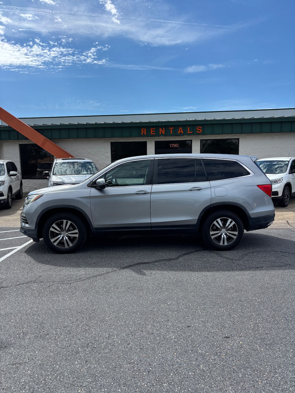Used 2016 Honda Pilot EX AWD SUV