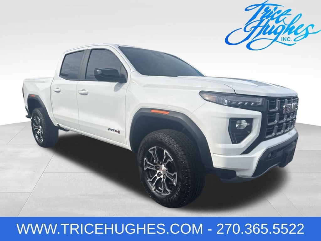 2025 GMC Canyon AT4