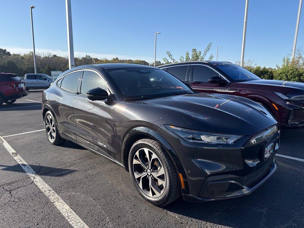 2022 Ford Mustang Mach-E