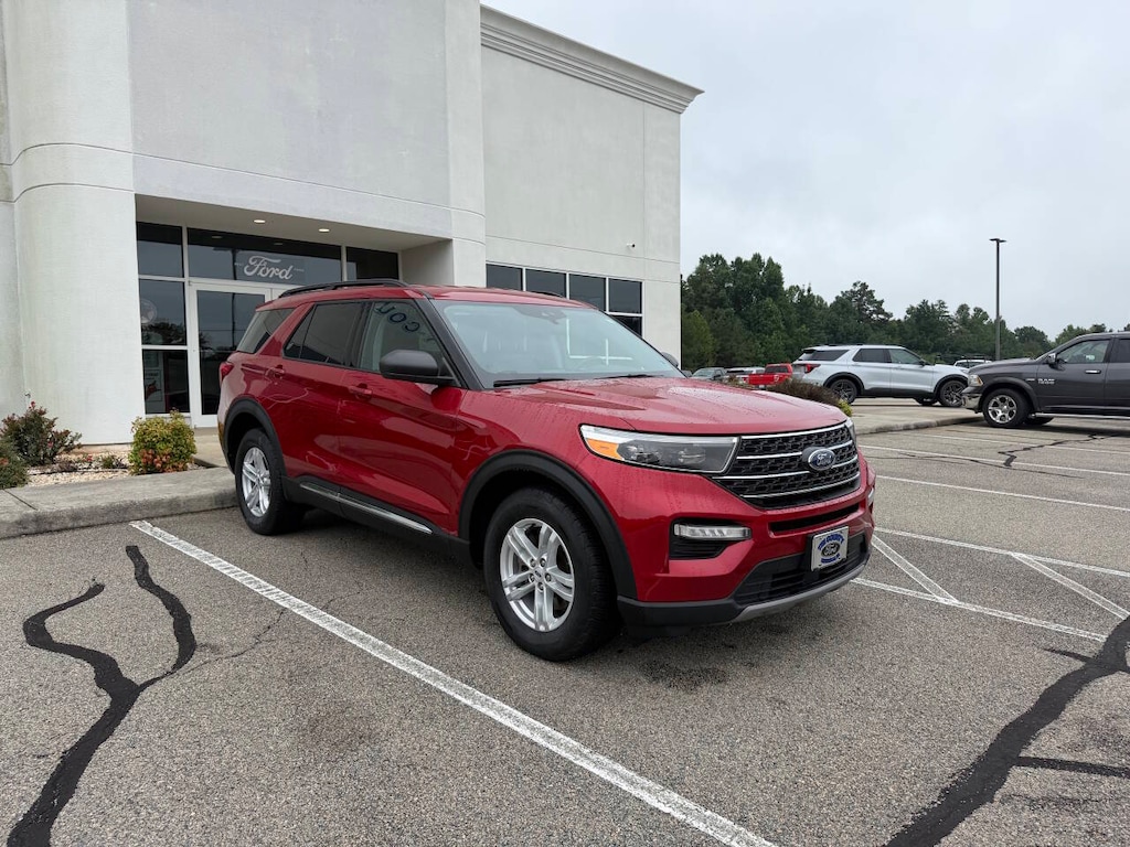 Used 2023 Ford Explorer XLT AWD 4dr SUV SUV