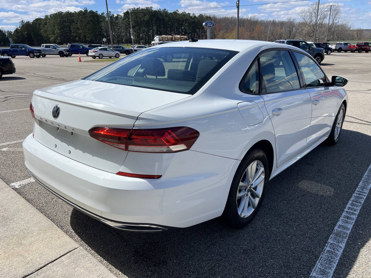 2021 Volkswagen Passat S - Photo 6