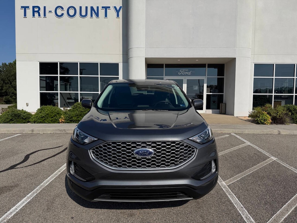Used 2024 Ford Edge SEL AWD 4dr SUV SUV