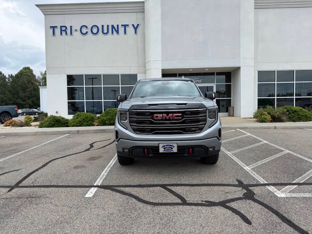 Used 2025 GMC Sierra 1500 AT4 4x4 4dr Crew Cab 5.8 ft. SB Truck Crew Cab