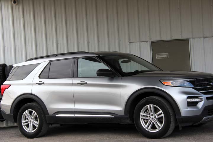 2024 Ford Explorer XLT SUV