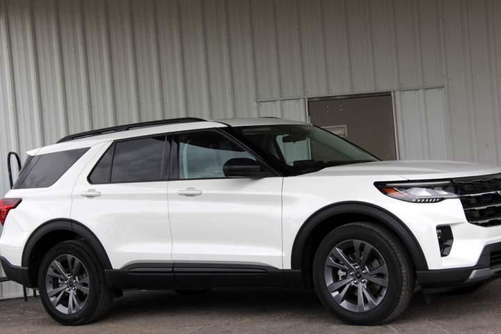 2026 Ford Explorer Active Wagon