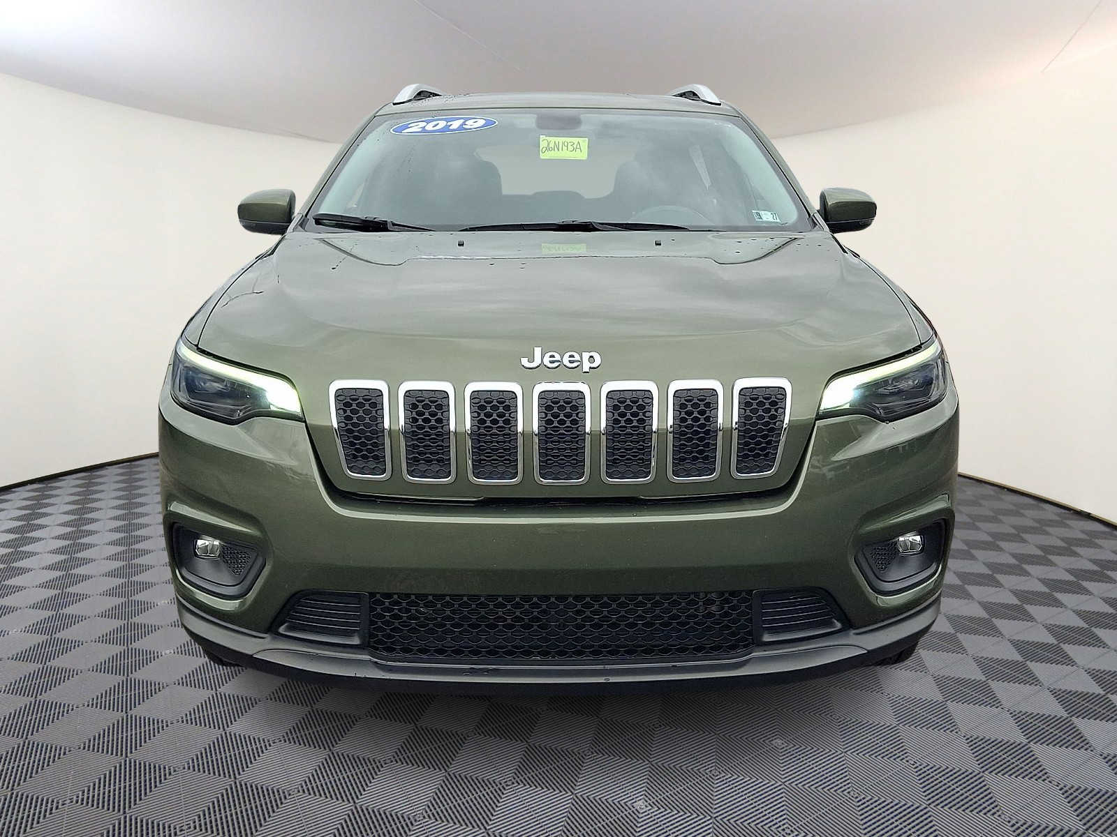 Used 2019 Jeep Cherokee Latitude Plus 4x4 SUV