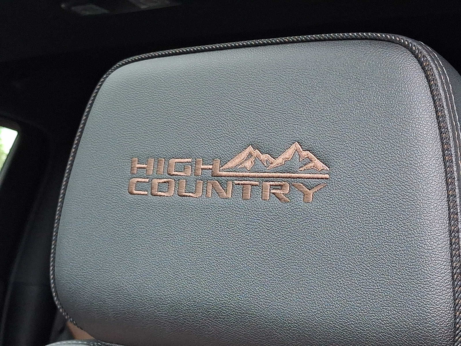 2024 Chevrolet Silverado 1500 High Country - Photo 16