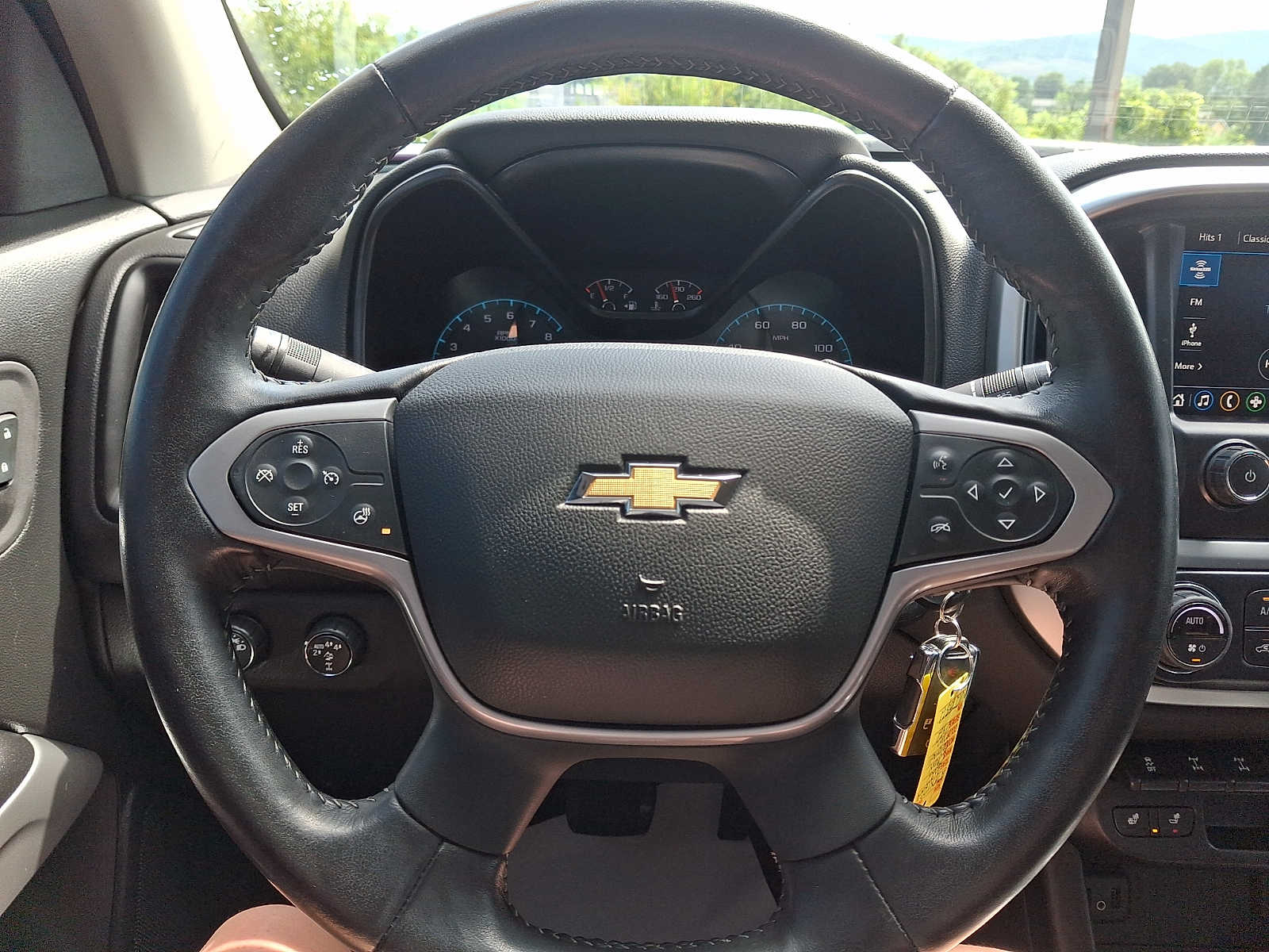 2022 Chevrolet Colorado ZR2 - Photo 18