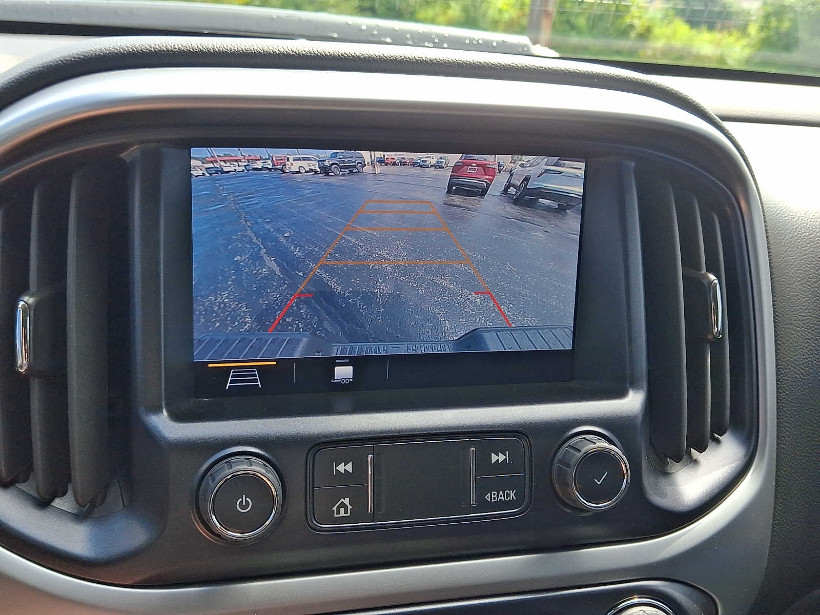 2022 Chevrolet Colorado ZR2 - Photo 17