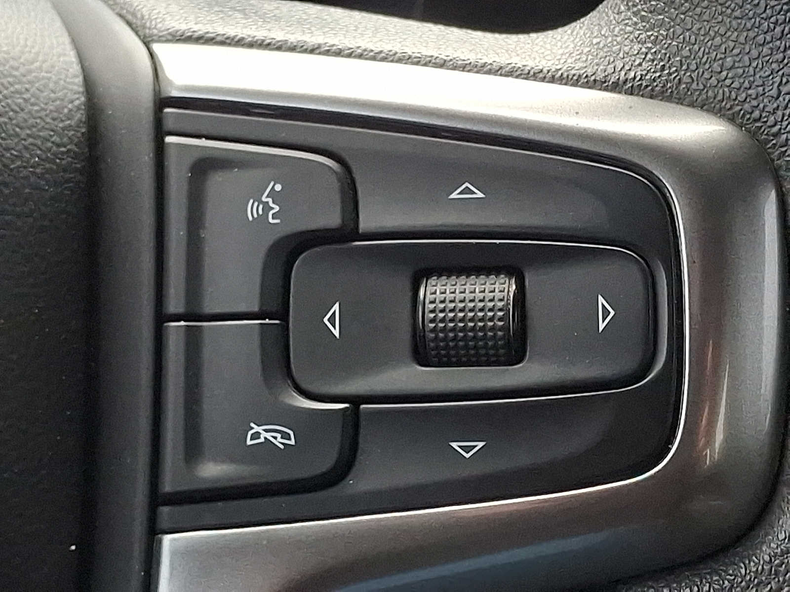 2022 Chevrolet Silverado 1500 Limited Custom - Photo 42
