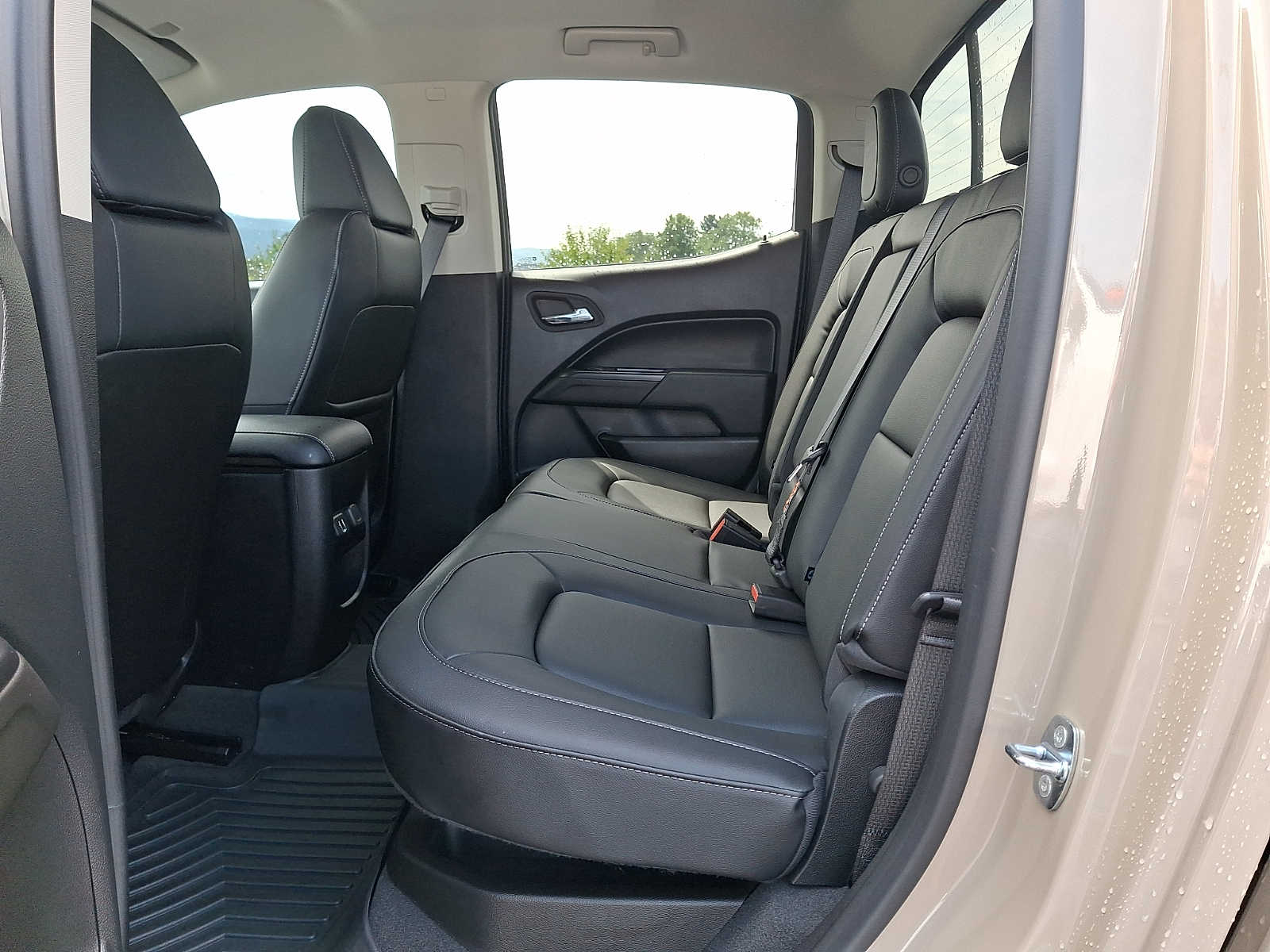 2022 Chevrolet Colorado ZR2 - Photo 10